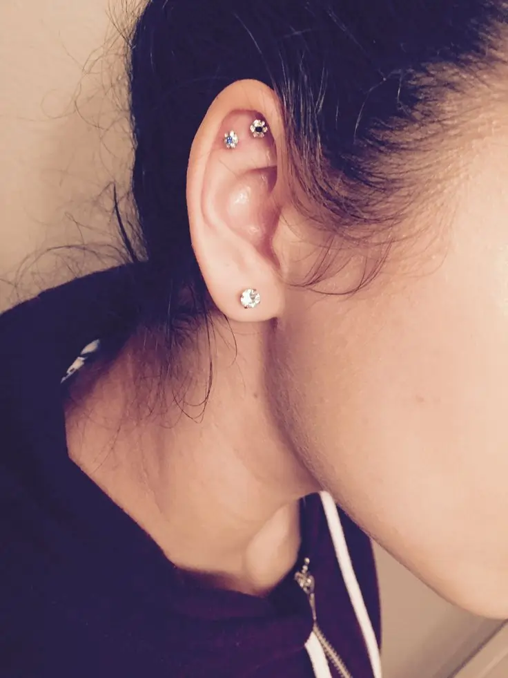 Ear Piercing Ideas For Round Face Women