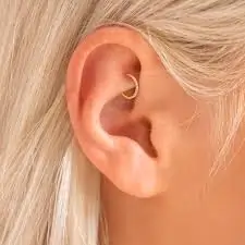 Ear Piercing Ideas For Oval Face Women