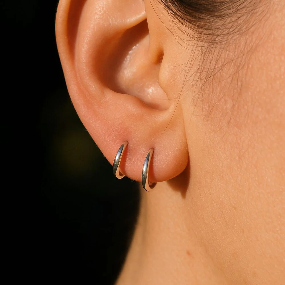 Ear Piercing Ideas For Round Face Women